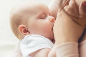 Грудне вигодовування для стійкого початку життя: зміцнюємо дієве