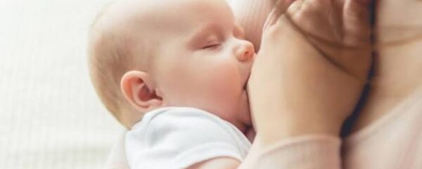 Грудне вигодовування для стійкого початку життя: зміцнюємо дієве